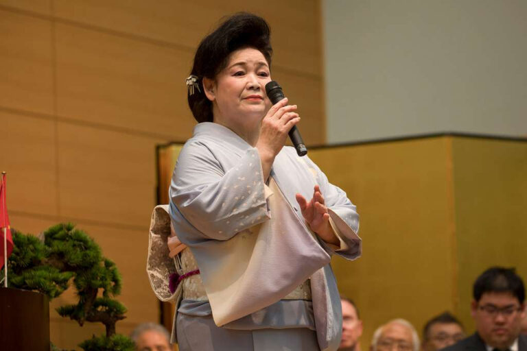Satoko moriwaka traditional enka japanese singer bb9435